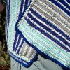 Detail háčkované vesty z příze The Petite Wool